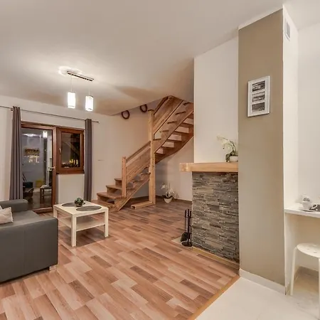 Chaty Gajowego W Bieszczadach Bukowiec  Room photo
